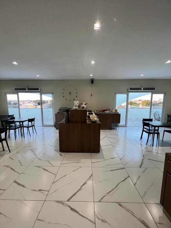 Rametta Hotel Montes Claros Exteriör bild