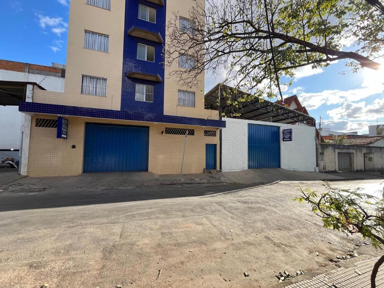 Rametta Hotel Montes Claros Exteriör bild