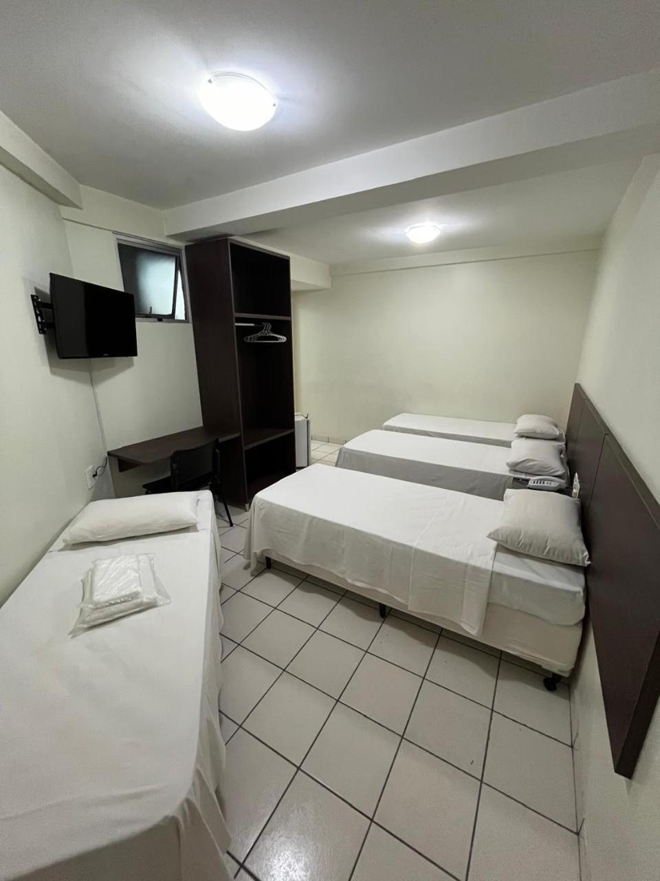 Rametta Hotel Montes Claros Exteriör bild