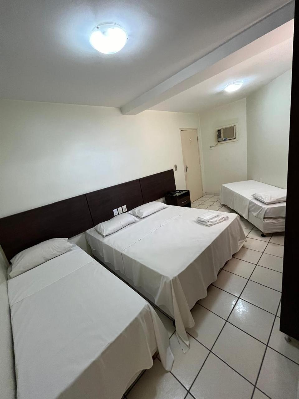 Rametta Hotel Montes Claros Exteriör bild