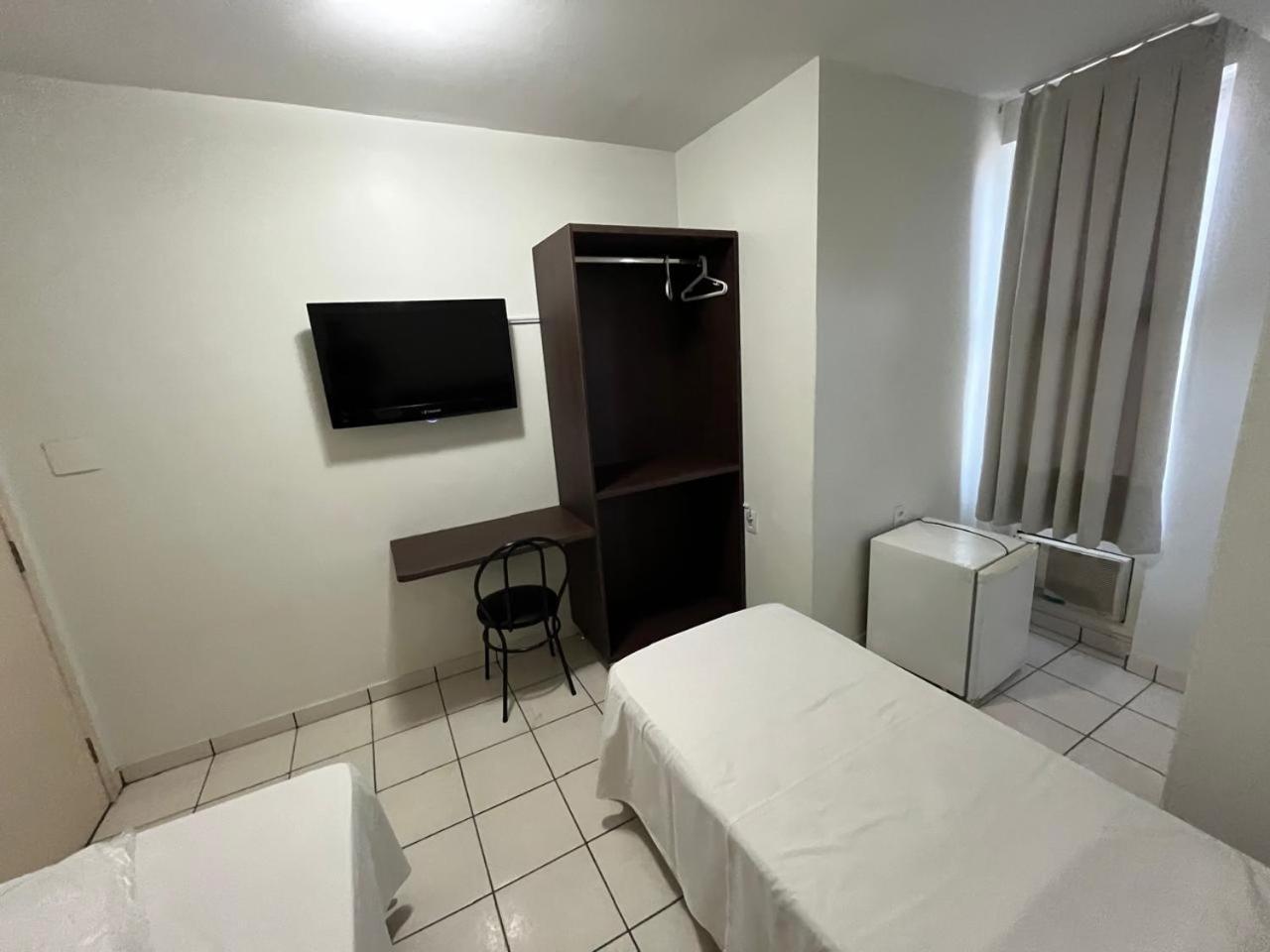 Rametta Hotel Montes Claros Exteriör bild